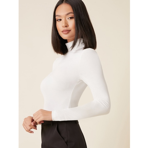 White Turtle Neck Long Sleeve Tee - Picture 3 of 15